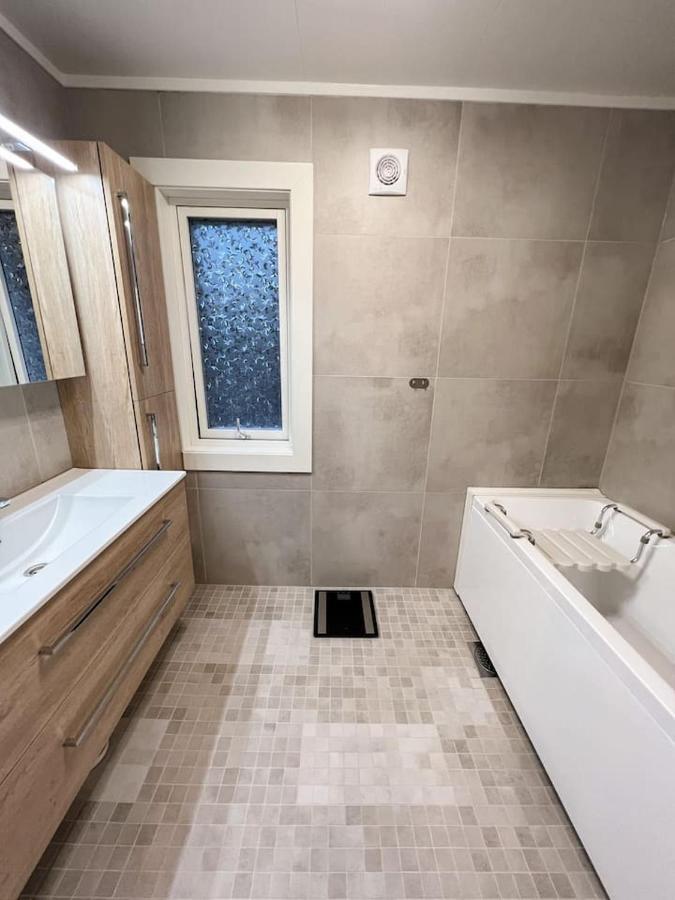 Apartment Arctic With Free Parking *