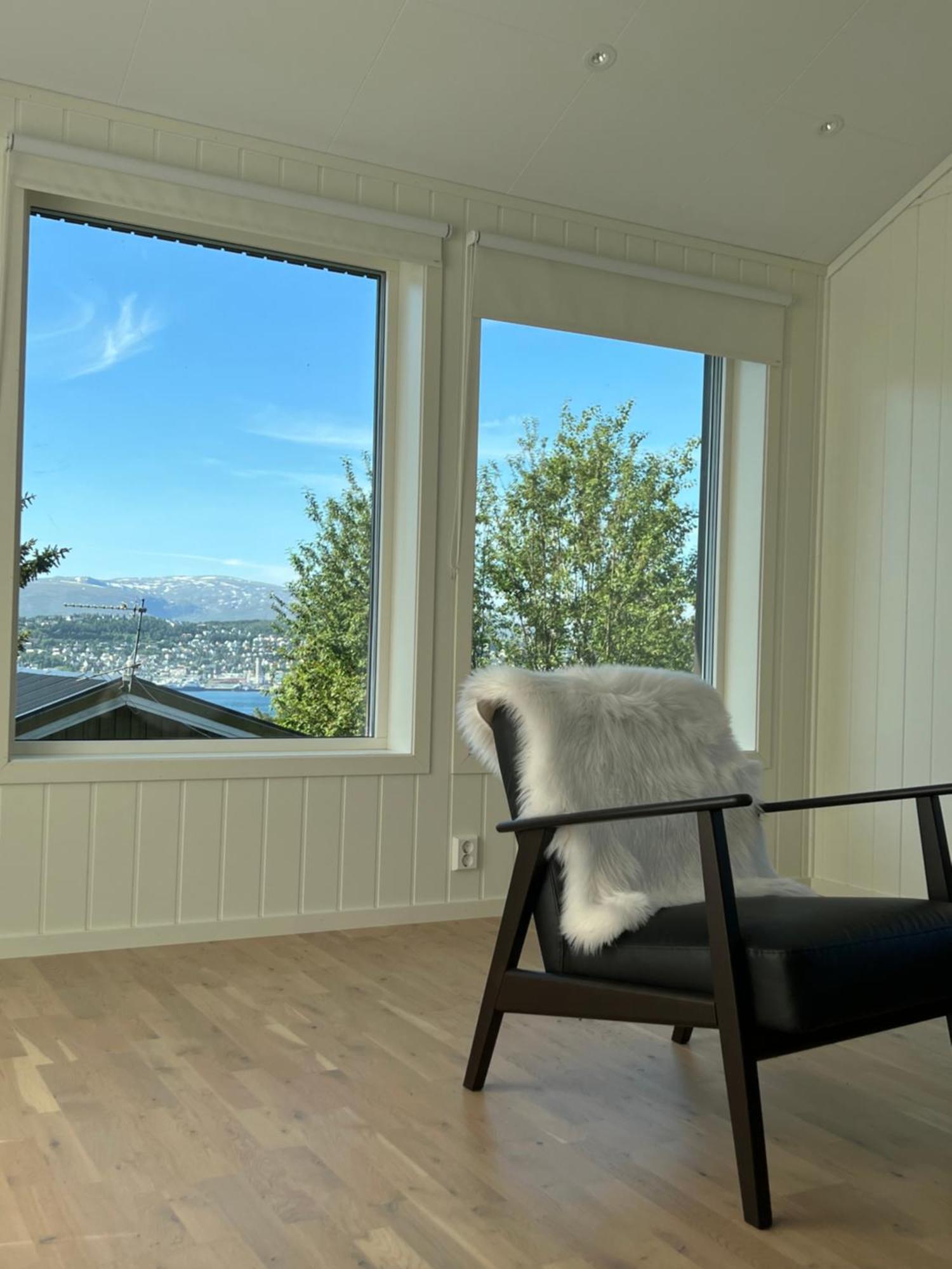 Arctic With Free Parking Apartment *